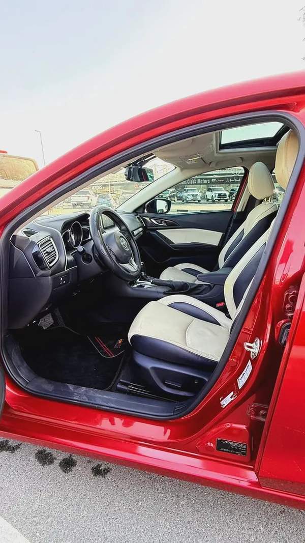 GCC Specs Mazda 3 Select Sport 2015 - Reliable and Stylish!