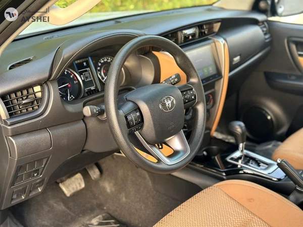 Toyota Fortuner GX2 4X4 2.7L