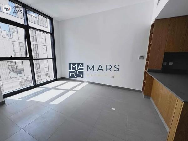 Luxurious brand new 1 bedroom apartment with all facilities available in 40k