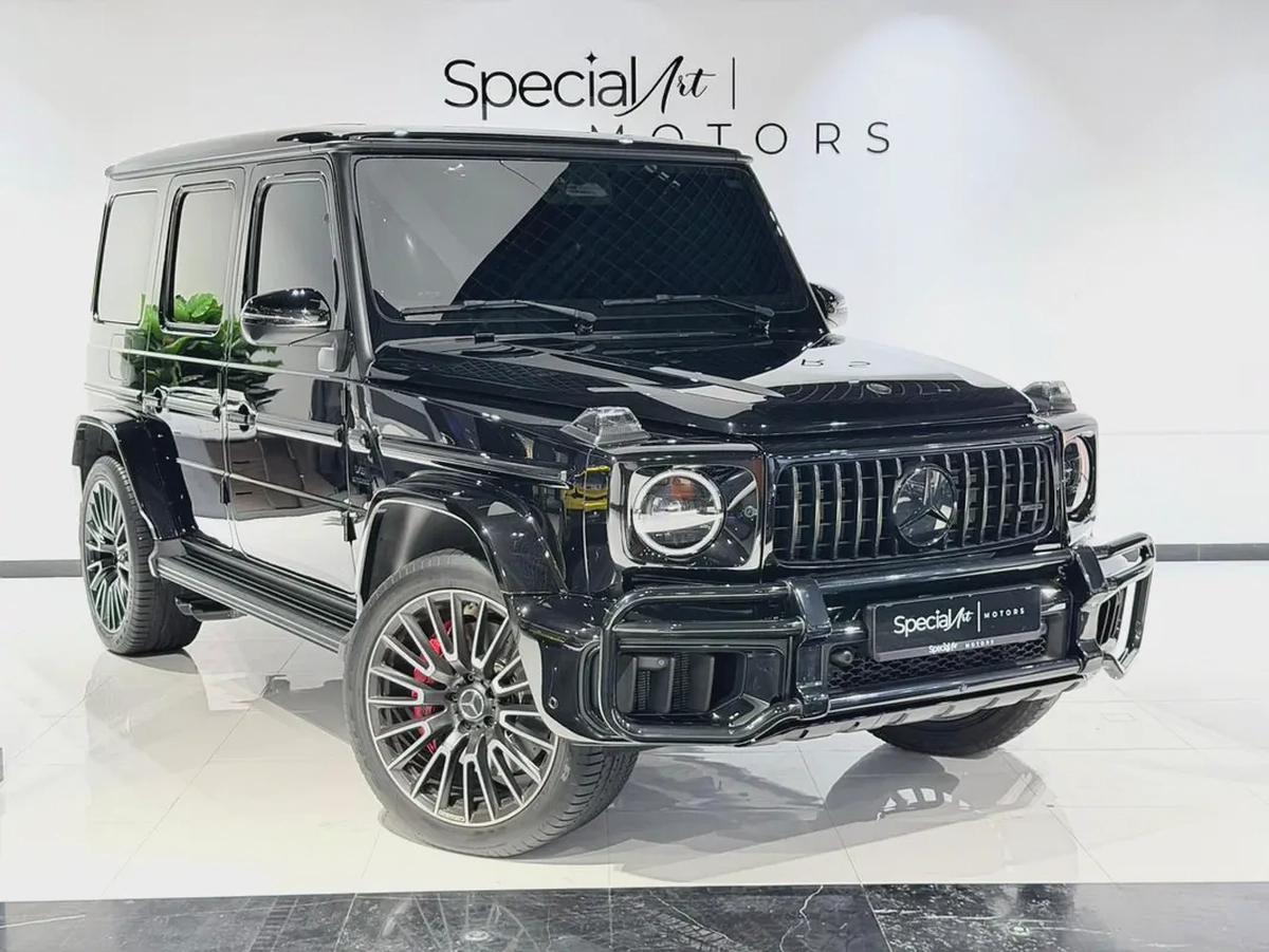 MERCEDES-BENZ G63 AMG V8 / 2025 / 5,600KMs ONLY / DOUBLE NIGHT PACKAGE-0-0