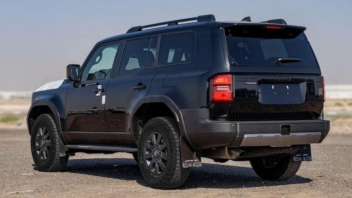 Toyota Prado 250 WX 2.4P AT ADVENTURE MY2025– BLACK-11-11