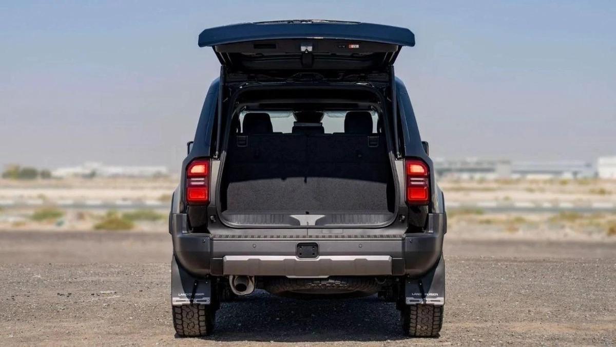 Toyota Prado 250 WX 2.4P AT ADVENTURE MY2025– BLACK-2-2