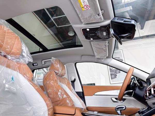 Jetour X70 Plus Luxury 2025