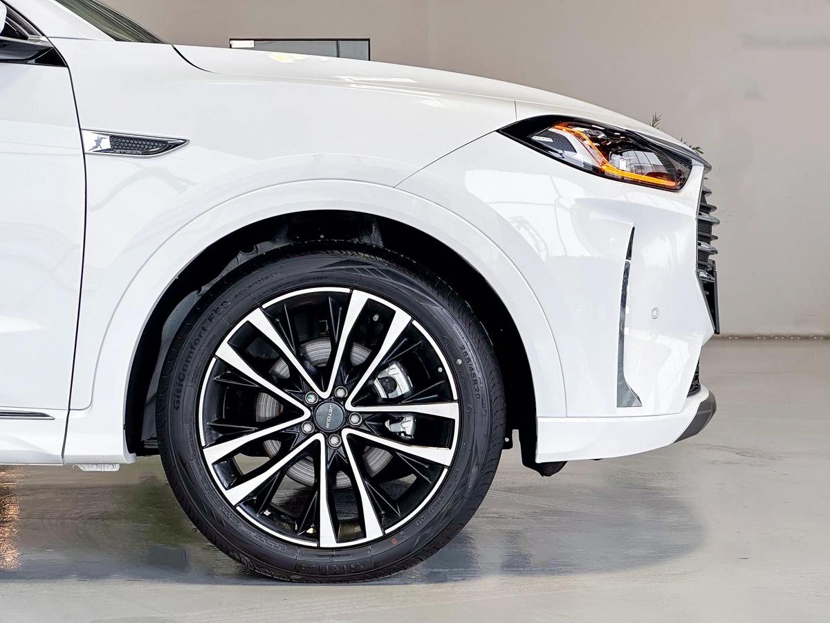 Jetour X70 Plus Luxury 2025-3-3