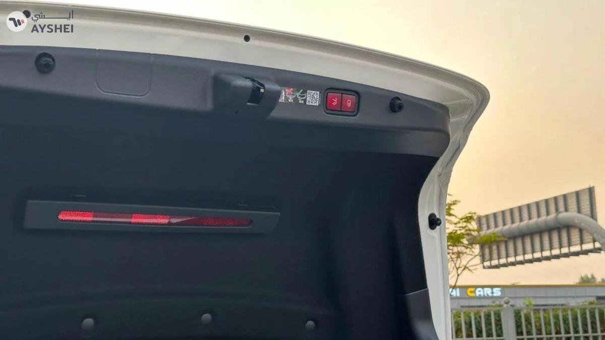 Mercedes-Benz E200 2026 GCC Agency Warranty 0 KM-1-1