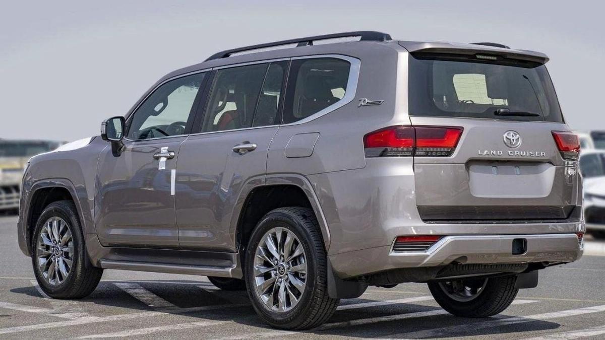 Toyota Land Cruiser Land cruiser VXR 3.3L diesel AT MY 2025 V6-6-6