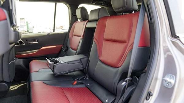 Toyota Land Cruiser Land cruiser VXR 3.3L diesel AT MY 2025 V6