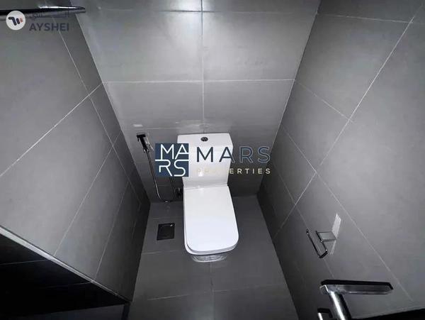 Luxurious brand new one bedroom with balcony & all facilities available