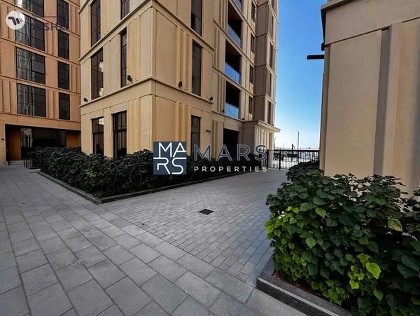 Luxurious brand new one bedroom with balcony & all facilities available