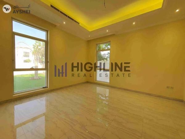 Luxury 5-Bedroom Villa service block & poo