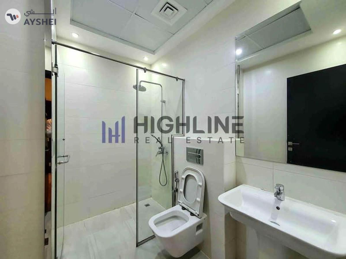 Luxury 5-Bedroom Villa service block & poo-21-21