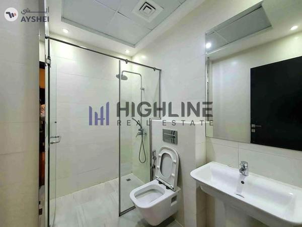 Luxury 5-Bedroom Villa service block & poo