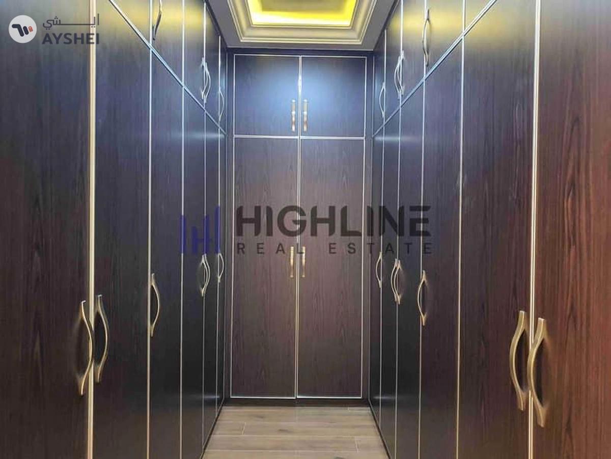 Luxury 5-Bedroom Villa service block & poo-26-26