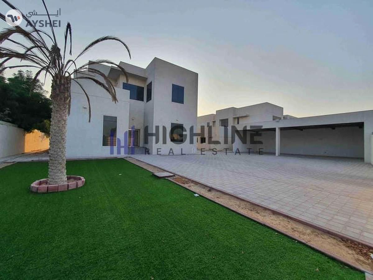 Luxury 5-Bedroom Villa service block & poo-27-27