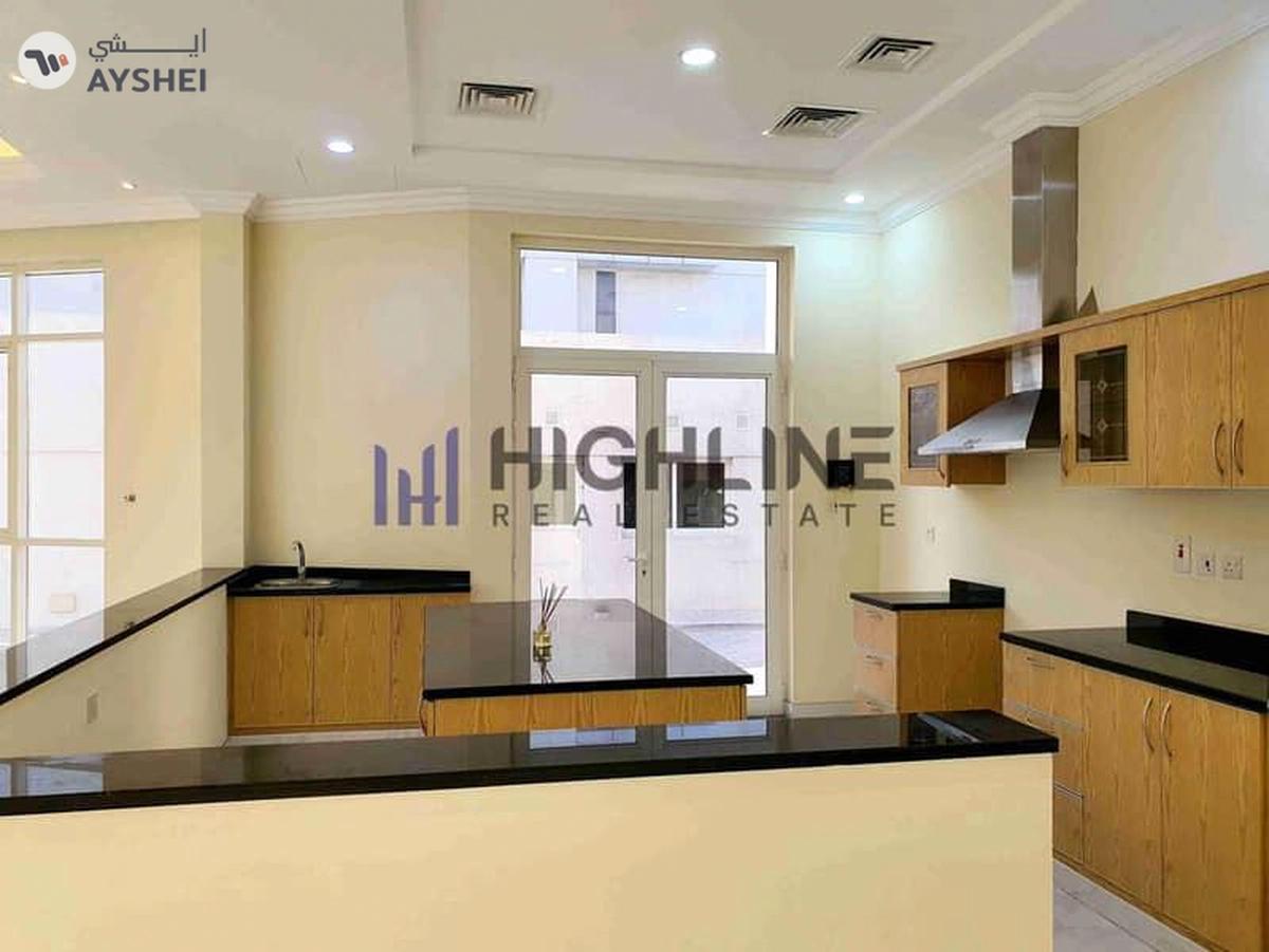 Luxury 5-Bedroom Villa service block & poo-0-landscape