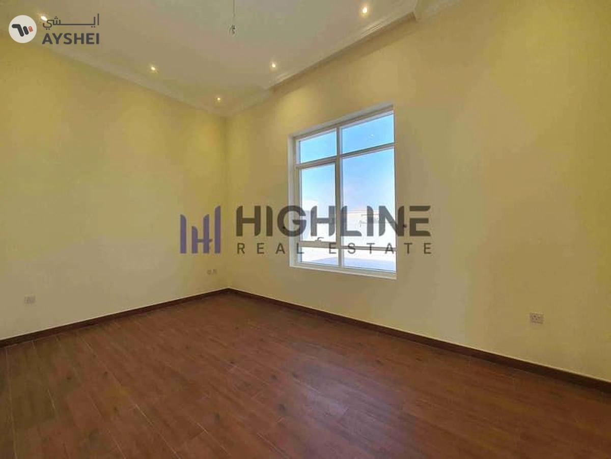 Luxury 5-Bedroom Villa service block & poo-7-7