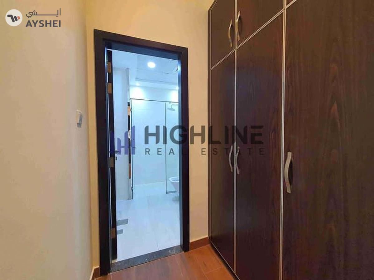 Luxury 5-Bedroom Villa service block & poo-8-8