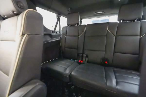 AED 4846 PM | CADILLAC ESCALADE SPORT 600 LWB 2023 | UNDER WARRANTY SERVICE PACKAGE MAY 2028 |