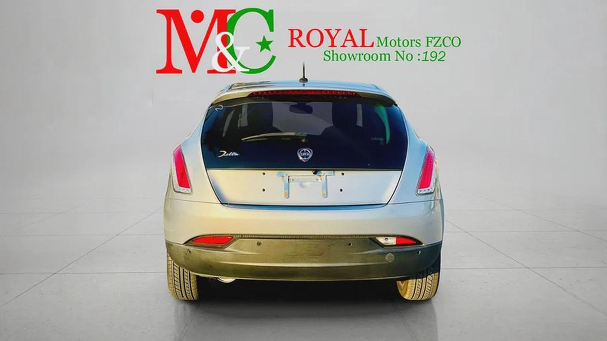 LANCIA DELTA | 2010 | 1.6 Liter | SILVER | CLEAN CAR FRESH JAPAN IMPORT-3-3