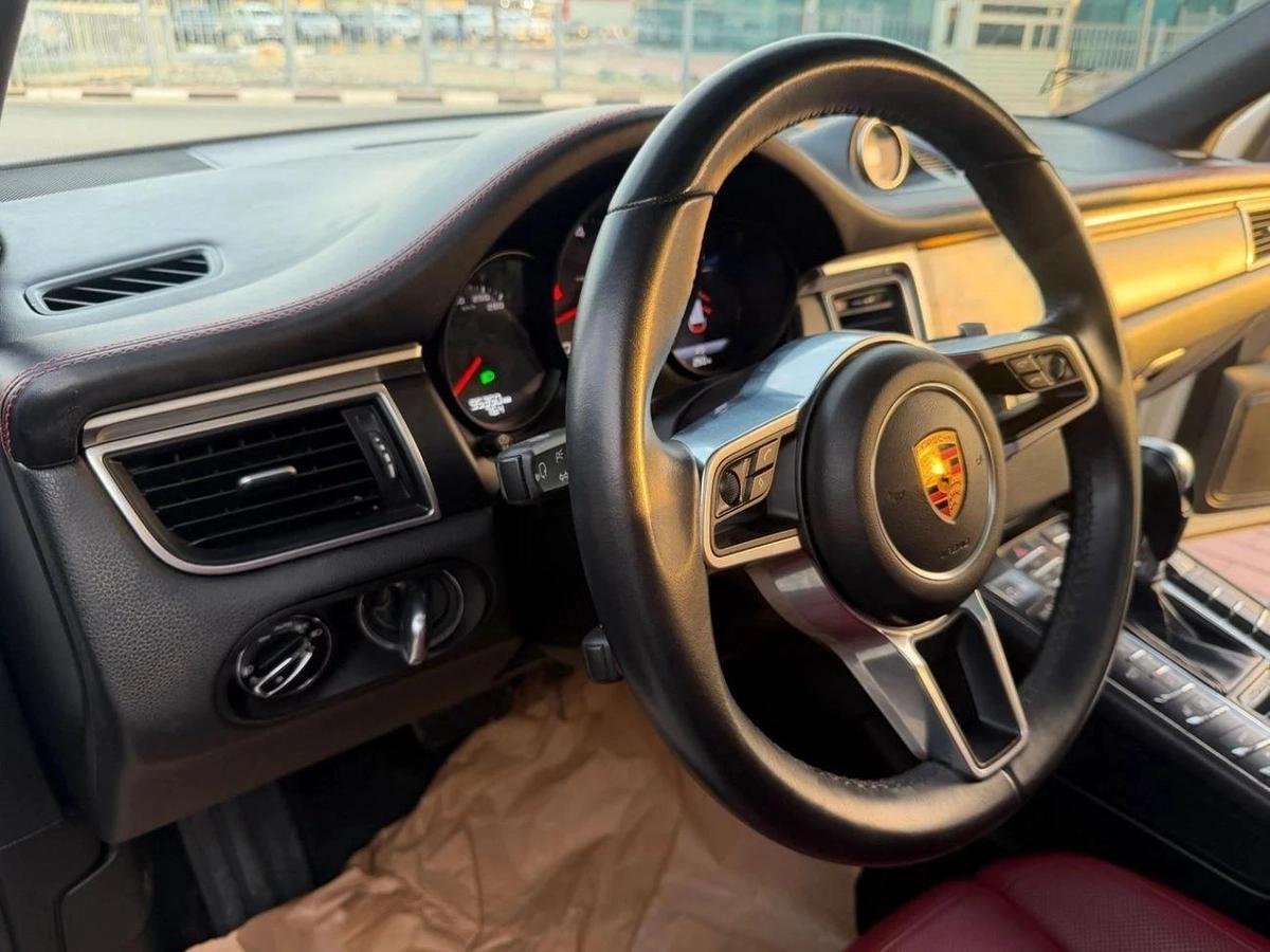 Porsche Macan T 2.0L (260 HP)-3-3