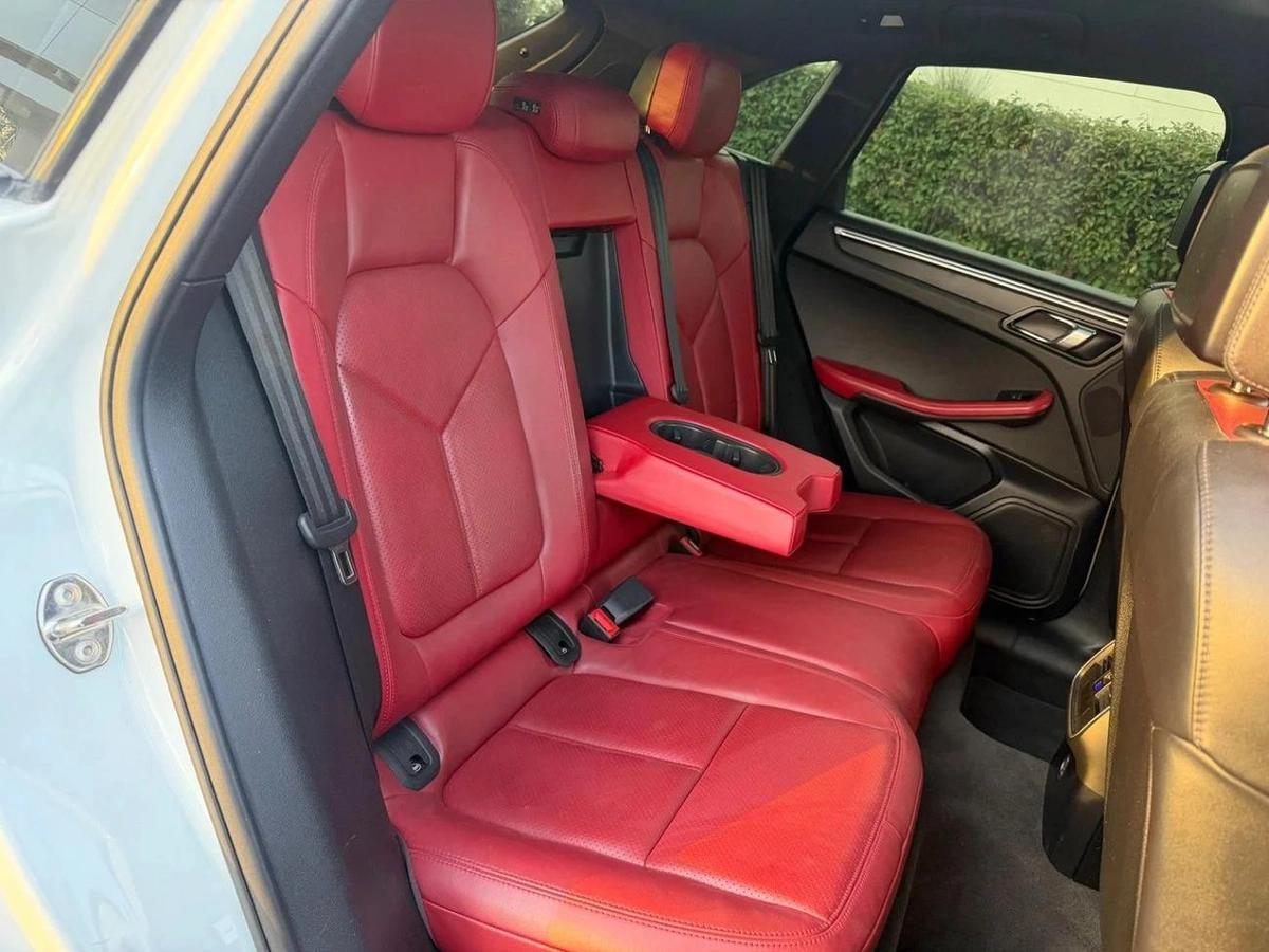 Porsche Macan T 2.0L (260 HP)-1-1