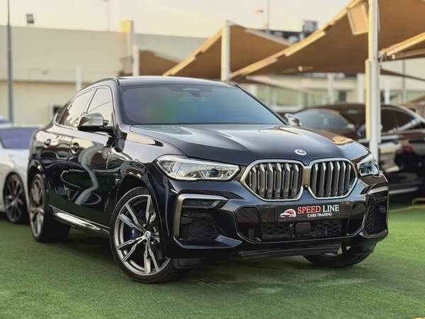 BMW X6 M50 V8 Under WarrantyService Gcc Free Paint