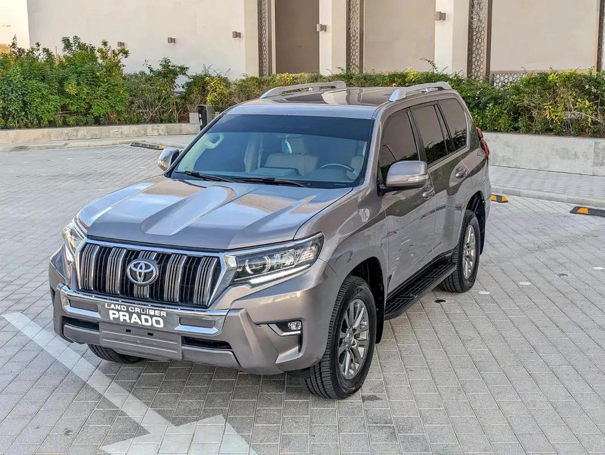TOYOTA PRADO 2018 GCC V6 4.0L IN EXCELLENT CONDITION-0-0