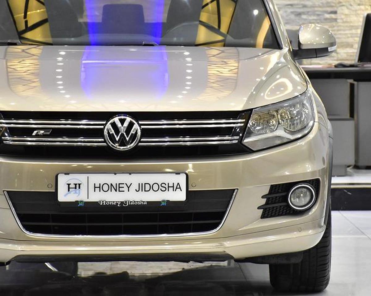 Volkswagen Tiguan R-Line ( 2016 Model ) in Beige Color GCC Specs-2-2