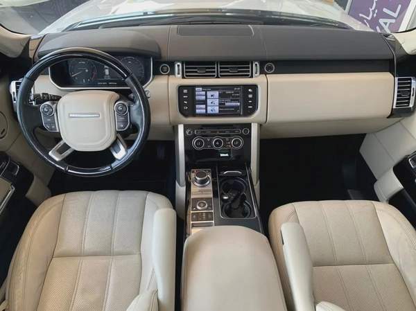 Range Rover Vogue Supercharged **2014** GCC Spec