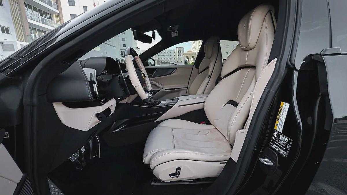 2026 Ferrari Purosangue | Full Carbon Fiber | Brand New 700km | Service Package till 2035-12-12