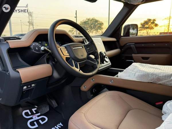 Land Rover Defender LAND ROVER DEFENDER HSE P400 X-DAYNAMIC GCC FULLY LOADED UNDER WARRANTY