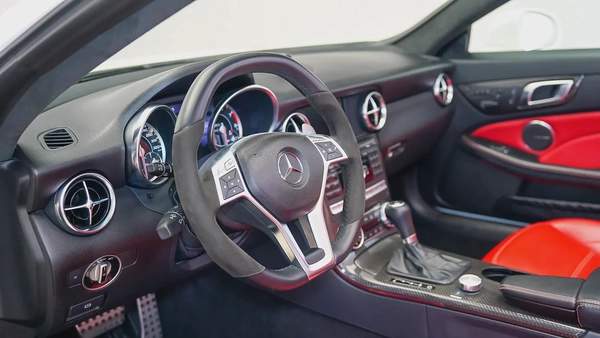 Special Offer | Super Low KM, AMG Performance Package | SLK 55 AMG Roadster