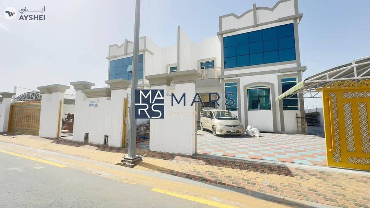 Four bedrooms twin villa for sales in Suyoh for 4,000,000 AED-0-0