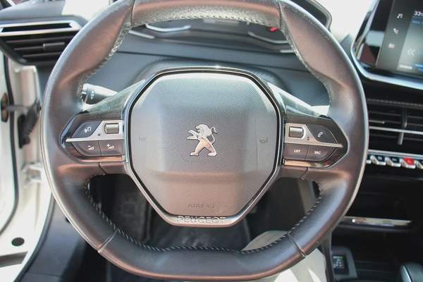 Peugeo 2008 Gcc 2022 1.2L Turbo ( 498x 60) With Without DownPayment