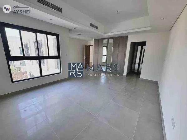 Luxury 5badroom villa available for rent: 170k