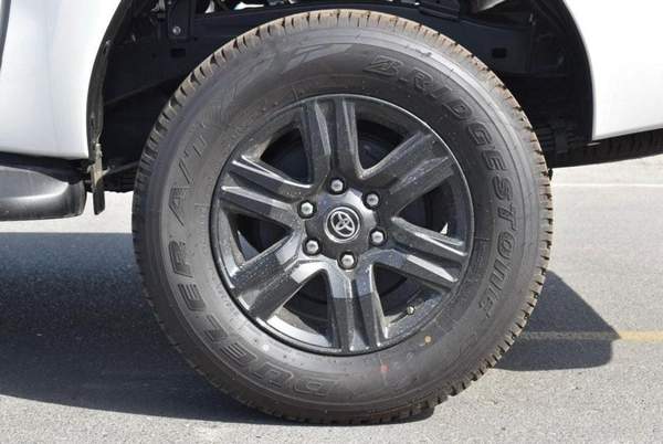 Toyota Hilux HILUX 4.OL V6