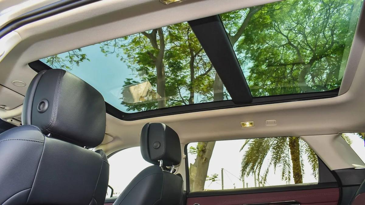 RANGE ROVER EVOQUE SE P250 DYNAMIC 2025!! FIVE YEARS WARRANTY!! THREE YEARS SERVICE CONTRACT-9-9