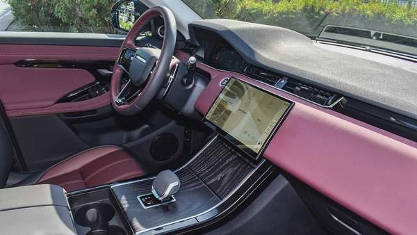 RANGE ROVER EVOQUE SE P250 DYNAMIC 2025!! FIVE YEARS WARRANTY!! THREE YEARS SERVICE CONTRACT