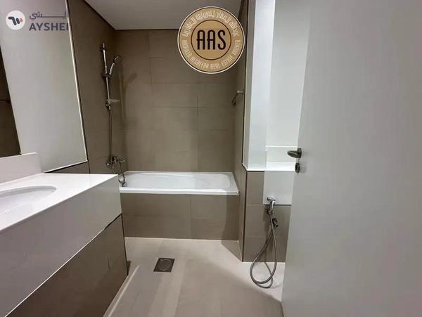 Near Metro Station|| Furnished 3bhk flat||All Facilities