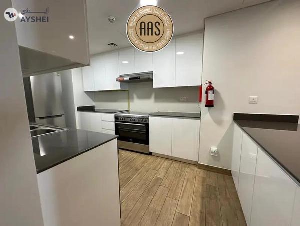 Near Metro Station|| Furnished 3bhk flat||All Facilities