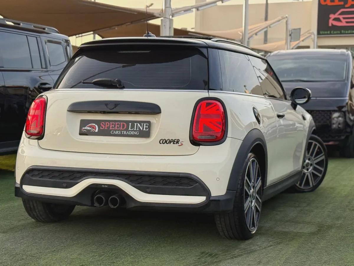 Mini Copper S Gcc Full Option model 2023 Super Clean-4-4