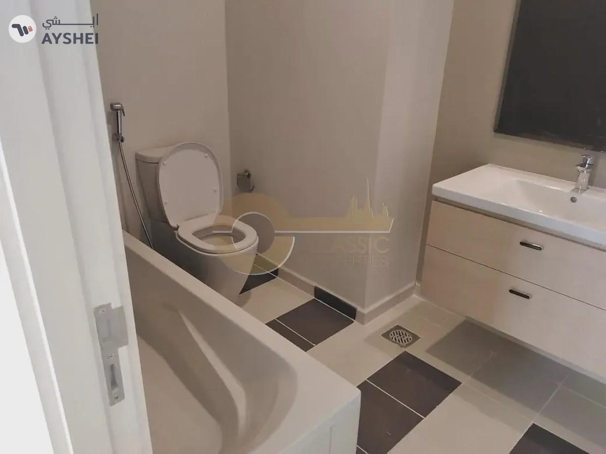 3BR Townhouse | Single Row | Corner unit-1-landscape