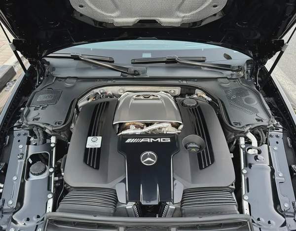 Mercedes Benz SL63 AMG 2023 6000KM only - Soft Top Convertible - Japan Import - Clean Title