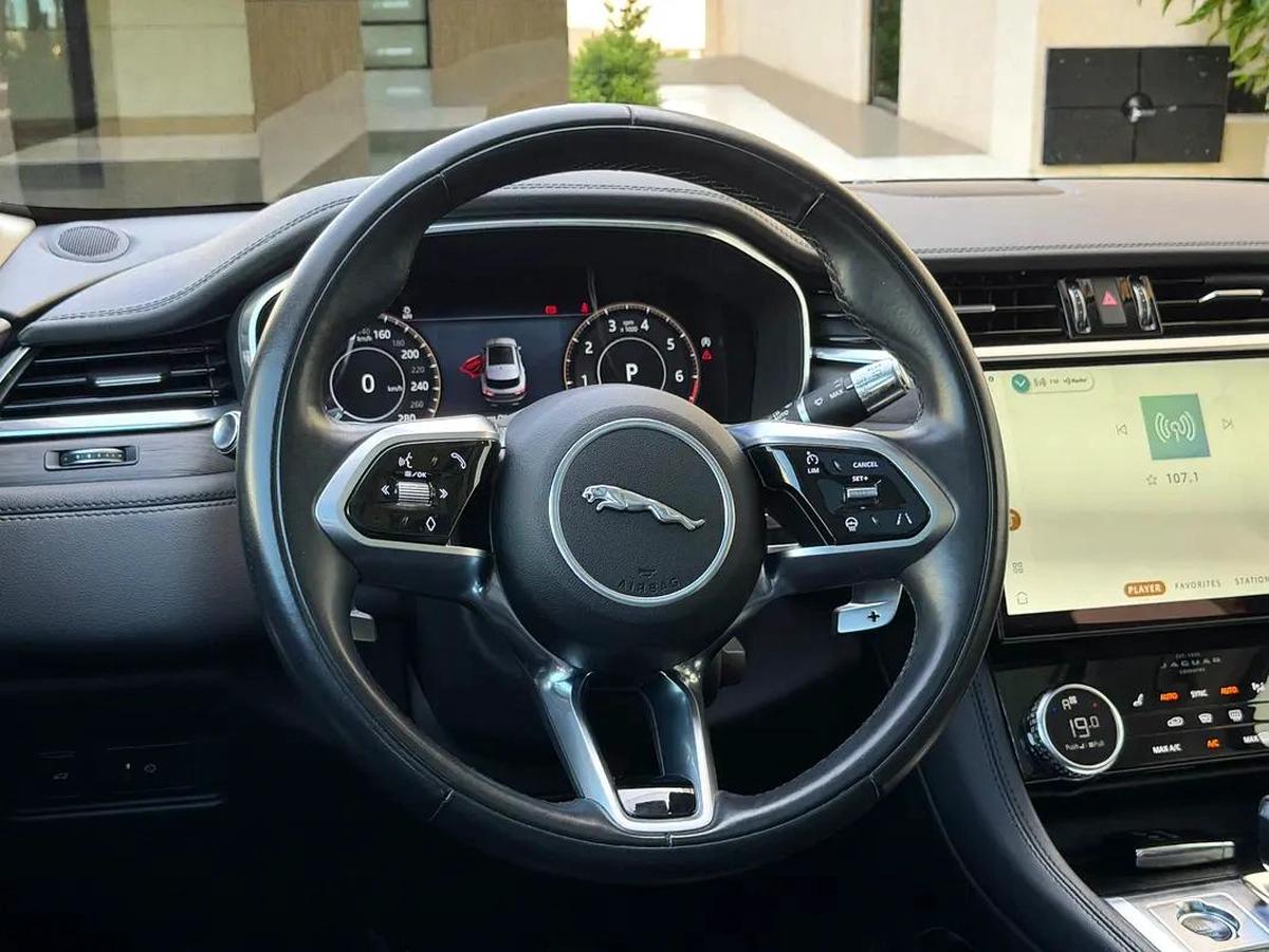 AED 1,650 P.M | 0% DOWN PAYMENT | JAGUAR F-PACE R-SPORT PRESTIGE | 2021-2-2