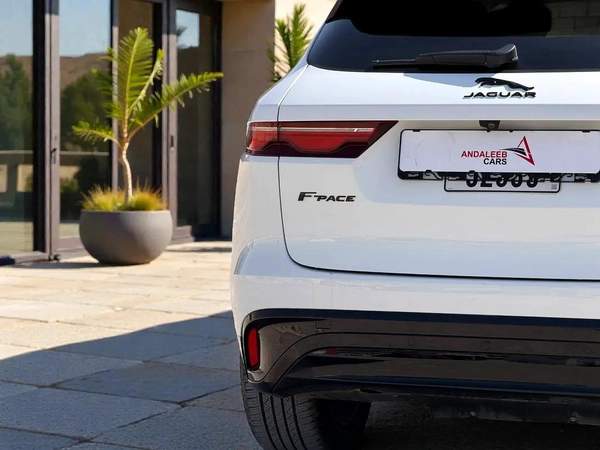 AED 1,650 P.M | 0% DOWN PAYMENT | JAGUAR F-PACE R-SPORT PRESTIGE | 2021