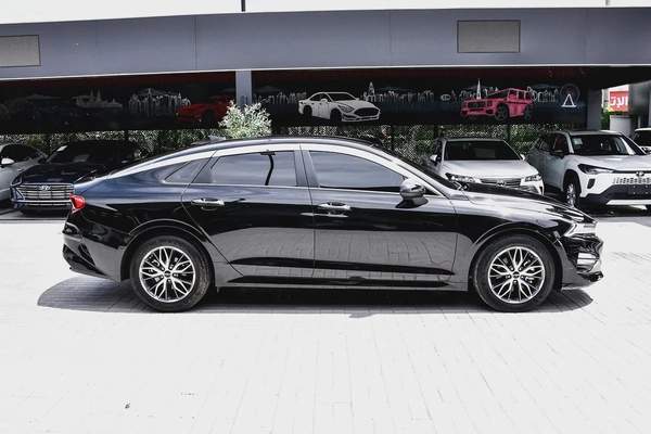 Kia K5 2022 | Korean Specs | Clean Title | 13K KM | Black | كيا K5 2022 وارد كوري