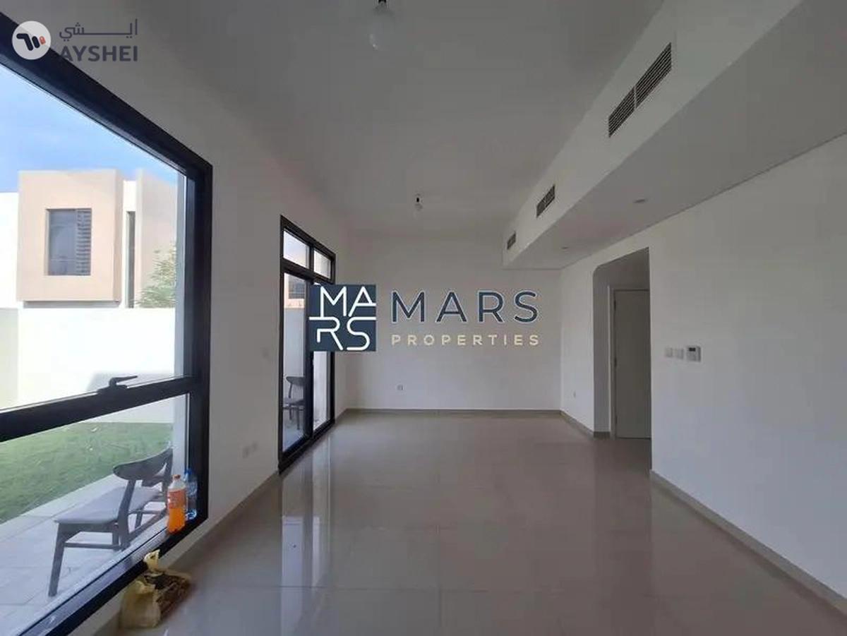 Spacious 2 bedrooms townhouse bigger layout available for rent in Nasma Residence -1-landscape