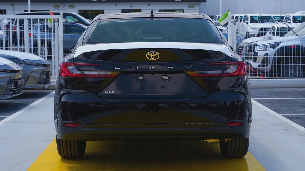 2026 Toyota Camry GLE - GCC Specs - Brand New-6-6