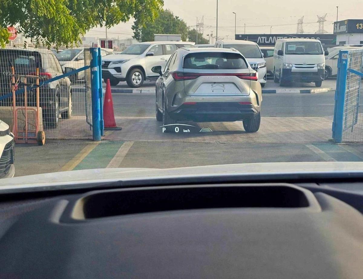 Lexus NX350 F SPORT TURBO CHARGED / PANORAMIC ROOF/ 275 HP ENGINE / 2.4L PETROL AWD (CODE#NXP3F)-9-9