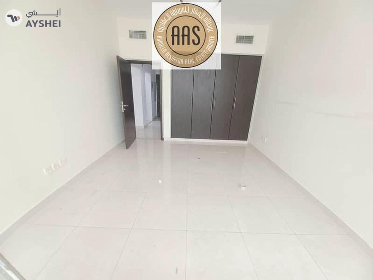 Hot offer 2bhk apartment very close to metro just in 105k-8-8